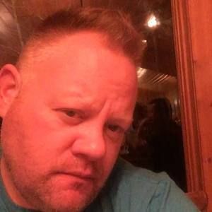 Meet your Posher, Todd